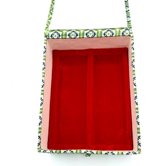 Pair of 2 Asian Stone Marble? Top Carved Dragons Seal (Bottom Uncarved) 4x1 3/8” - Picture 8 of 13